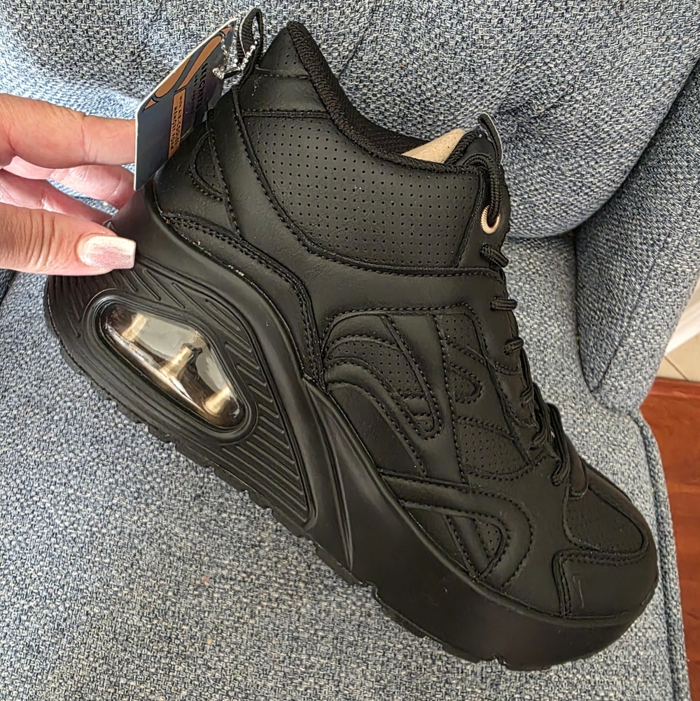 Skechers Black Athletic Shoes